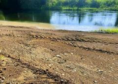 ขายที่ดินติดแม่น้ำเพชรบุรี 1 ไร่  67 ตารางวา ทำเลธรรมชาติ   เพชรบุรี