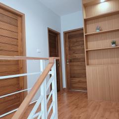 RM683 ให้เช่าทาวน์โฮม บ้านกลางเมือง เอสเซ้นส์ อ่อนนุช-วงแหวน  รีโนเวทใหม่ เฟอร์นิเจอร์ครบ พร้อมเข้าอยู่ ใกล้เดอะพาซิโอ, โรบินสันลาดกระบัง-202509210011501758388310983.jpg