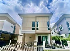 ขายบ้านเดี่ยวสองชั้น หมู่บ้านอิคอนเนเจอร์ศาลายา พุทธมณฑล นครปฐม ราคา3,590,000บาท