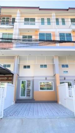 ให้เช่าทาวน์โฮม4ชั้นย่านนวมินทร์โพธิ์แก้วบางกะปิ  ใกล้เดอะมอลล์บางกะปิเลียบด่วน ให้เช่าทาวน์โฮม4ชั้นย่านนวมินทร์โพ