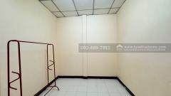 ขายทาวน์เฮ้าส์ หมู่บ้านคันทรี พาร์ค14 สามโคก ถนนปทุมธานี-สามโคก พื้นที่ 17 ตรว. ราคาถูกที่สุดในโครงการ พร้อมอยู่-202509221338311758523111881.jpg