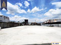 ขาย ที่ดินพร้อมโกดัง โรงงาน พื้นที่เหลือง ติดถนนพัฒนาการ 