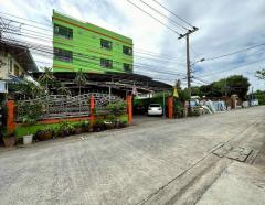 ขายอพาร์ทเม้นท์ ขนาด 4 ชั้น ถนนลาดพร้าว 64 แยก 10 แขวงวังทองหลาง เขตวังทองหลาง กรุงเทพมหานคร  