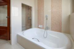 ให้เช่า​คอนโด​ The​ ​Grand​ Sethiwan​ สุขุมวิท​24 2นอน 2น้ำ​ 150 ตร.ม. พร้อมเฟอร์​ ใกล้ BTS พร้อมพงษ์-202509221933541758544434212.jpg