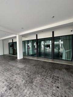 P1211 ให้เช่า ขาย โฮมออฟฟิศ home office 4.5 ชั้น โครงการ The Master เดอะ มาสเตอร์ อ่อนนุช-พัฒนาการ อ่อนนุช 74/1 สุขุมวิท 77 P1211-ให้เช่า-ขาย-โฮมออฟฟิศ-home-office-4.5-ชั้น-โ