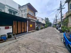 ขายบ้าน 2 ชั้น หมู่บ้านจรัญวิลล่า 1 ซอยจรัญสนิทวงศ์ 37-202509230926031758594363920.jpg