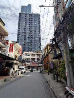Old house for sale need to rebuild for residence business zone near MRT HUAIKHWANG-202509231321141758608474511.png