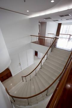 ให้เช่า คอนโด The Grand Sethiwan Sukhumvit 24 (เดอะ แกรนด์ เศรษฐีวรรณ สุขุมวิท 24) 450 ตรม-202509231445301758613530367.jpg