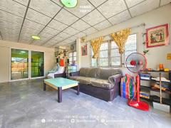 ขาย!! บ้านแฝด บ้านสวนนครชัยศรี จ.นครปฐม (ขนาด 40 ตร.ว.)  ถนนหน้าบ้านกว้าง 7 เมตร โครงการอยู่ติดถนนใหญ่ ถนนเพชรเกษม : (Baan Suan Nakhon Chai Si)-202509231601231758618083404.jpg