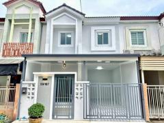 ขายทาวน์เฮ้าส์2ชั้น หมู่บ้านไลโอ (วงแหวน-ปิ้นเกล้า) ซอยวัดพระเงินบางใหญ่ อ.บางใหญ่ จ.นนทบุรี