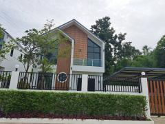 ขายบ้านสวย บรรยากาศดี โซนหางดง-หนองควาย 126 ตร.ว. 6.5 ล้านบาท เหมือนได้พักผ่อนทุกวัน! เนื้อหา: หลีกหนีความวุ่นวาย มาพบกับบ้านในฝันที่ให้คุณได้สัมผัสความสงบอย่างแท้จริง! บ้านเดี่ยวสไตล์โมเดิร์นบนที่ดิน 126 ตร.ว. ในทำเล ต.หนองควาย ที่ขึ้นชื่อเรื่องอากา-202509241133411758688421782.jpg