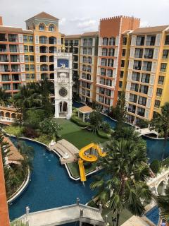 ขายคอนโดเวเนเชี่ยนซิกเนเจอร์ พัทยา ขนาด 32 ตร.ม. ใกล้หาดจอมเทียน