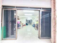 ขาย อาคารพาณิชย์ 5 ชั้นครึ่ง 1 คูหา ใกล้ โลตัสพระราม 1 และ ใกล้รถไฟฟ้า BTS สนามกีฬา