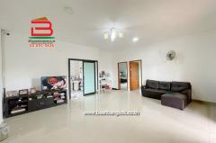 บ้านเดี่ยว ซอยเฉลิมกิจ (เลียบคลอง12) เนื้อที่ 100 ตร.ว ใกล้มัสยิดอิกอมาตุ้ล ตำบลหนองสามวัง อำเภอหนองเสือ ปทุมธานี-202509241215191758690919680.jpg