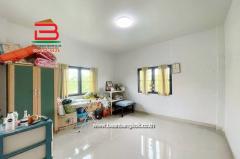 บ้านเดี่ยว ซอยเฉลิมกิจ (เลียบคลอง12) เนื้อที่ 100 ตร.ว ใกล้มัสยิดอิกอมาตุ้ล ตำบลหนองสามวัง อำเภอหนองเสือ ปทุมธานี-202509241215201758690920168.jpg