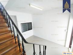 ขายอาคารพาณิชย์ 3.5 ชั้น รีโนเวทใหม่ ทำเลดี พระราม 2 ท่าข้าม 28/2 เหมาะทำออฟฟิศ-202509241654041758707644871.jpg