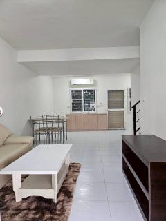 ให้เช่าทาวเฮ้าส์ 2 ชั้น หมู่บ้านพฤกษา 86/1 ซอยลาดกระบัง 54 ใกล้สนามบินสุวรรณภูมิ (N.1867)-202509251300061758780006881.jpg