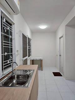 ให้เช่าทาวเฮ้าส์ 2 ชั้น หมู่บ้านพฤกษา 86/1 ซอยลาดกระบัง 54 ใกล้สนามบินสุวรรณภูมิ (N.1867)-202509251300071758780007425.jpg