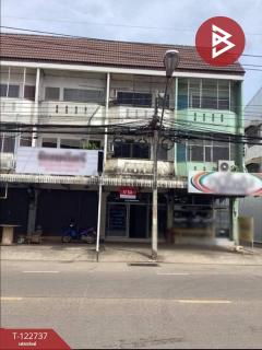 ขายอาคารพาณิชย์ 3 ชั้นครึ่ง เนื้อที่ 28 ตร.วา ท่าอิฐ อุตรดิตถ์