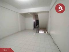 ขายอาคารพาณิชย์ 3 ชั้นครึ่ง เนื้อที่ 28 ตร.วา ท่าอิฐ อุตรดิตถ์-202509251403331758783813917.jpg