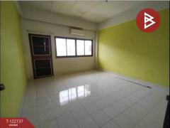 ขายอาคารพาณิชย์ 3 ชั้นครึ่ง เนื้อที่ 28 ตร.วา ท่าอิฐ อุตรดิตถ์-202509251403351758783815492.jpg