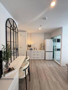 ขาย คอนโด Regent Home Bangna (รีเจ้นท์โฮม บางนา) 28 ตรม. 1 นอน 1 น้ำ ชั้น 20 วิวเมือง จอดรถได้ 1 คัน **ขายพร้อมผู้เช่า**