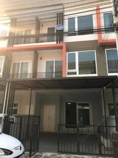 NTG134 ให้เช่าทาวน์โฮม 3 ชั้น The Trust นวลจันทร์ 23 บ้านสวย ทำเลดี เหมาะสำหรับอยู่อาศัยหรือทำออฟฟิศ