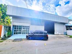 MRT สัมมากร 1.6 กม. เสรีไทย 31-45 ลด25% ให้เช่าโกดัง พร้อมออฟฟิศ 2 ชั้น 100 ตร.วา. 400 ตร.ม.โลตัส สุขาภิบาล1 1.2 กม.