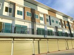  เหมาะกับโฮมออฟฟิศ พักอาศัย 3 นอน 3 น้ำ รร.เทพนรรัตน์ 700 ม. ให้เช่าอาคารพาณิชย์ 3 ชั้น ทำเลดี ติดถนนใหญ่ เซ็นทรัล มหาชัย 1.7 กม. ถ.พระราม2 