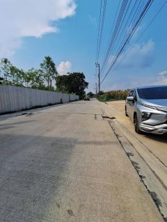 ให้เช่าที่ดินเปล่า (ถมแล้ว) เนื้อที่ 405 ตารางวา แขวงดอกไม เขตพระโขนง กรุงเทพ-202509260938481758854328782.jpg