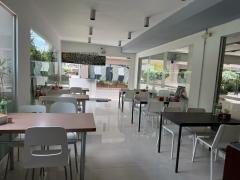 เซ้งร้านอาหาร ทำเลทองใจกลางเมืองปากซอยอ่อนนุช 19 เขตสวนหลวง พื้นที่ 65 ตารางเมตร ส่วนครัวแยก พร้อมอุปกรณ์ครบ มีที่จอดรถ-202509271107261758946046368.jpg