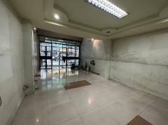 อาคารพาณิชย์ 3 ชั้นครึ่ง ติดถนนพัทยาสาย3