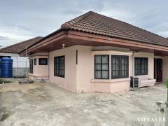 00009 ให้เช่าบ้านชั้นเดียว ขายบ้านอยู่สบาย ถนนกรุงเทพกรีฑา 39 สะพานสูง กรุงเทพมหานคร Single Storey House for Sale-Rent on Ouisabai Village, KrungthepKritha 39 Road, Bangkok