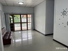 00009 ให้เช่าบ้านชั้นเดียว ขายบ้านอยู่สบาย ถนนกรุงเทพกรีฑา 39 สะพานสูง กรุงเทพมหานคร Single Storey House for Sale-Rent on Ouisabai Village, KrungthepKritha 39 Road, Bangkok-202509271651591758966719081.jpg