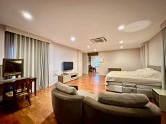 NTG149 ขายหรือเช่า บ้าน 3 ชั้น พร้อมเข้าอยู่ หมู่บ้านแกรนด์บางกอก บูเลอวาร์ด รัชดา-รามอินทรา 2 หลังใหญ่-202509272043211758980601417.jpg