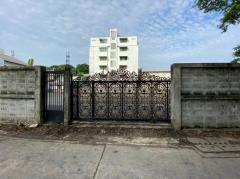 ที่ดินให้เช่า ขนาด 216 ตารางวา พระราม 9 ซอย 41 หลังเดอะไนน์ ไลน์ไอดี @bird888-202509272115491758982549077.jpg