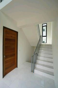 ให้เช่า Home Office 4 ชั้น บ้านแฝดตกแต่งใหม่ สไตล์ Modern ไลน์ไอดี ✅ @bird888-202509272225041758986704748.jpg