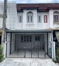 กุลพันธ์วิลล์ 4 ทาวน์โฮมรีโนเวทใหม่ ใกล้ IKEA  ห้างแมคโคร ซื้อปล่อยเช่า กำไรเหลือ ราคาถูกมาก