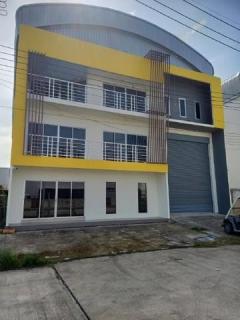 ให้เช่าอาคาร 3 ชั้น 538 ตร.ม. พร้อมโกดัง ย่านพุทธมณฑล สาย 5 สามพราน ใกล้วัดไร่ขิง