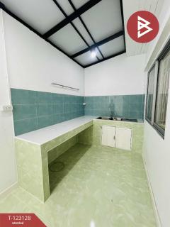 ขายด่วนทาวน์เฮ้าส์ โครงการบ้านชายคลอง ซอยคิงคอง กม.25 บางบ่อ จ.สมุทรปราการ-202509291630381759138238912.jpg