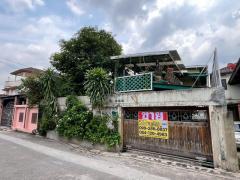 บ้านเดี่ยวดีไซน์หรู   2 ชั้น 51 ตร.วา โถงสูงโปร่งกว่า 5 เมตร ไม้เต็งทั้งหลัง  ซอยสิรินธร 2 แยก 13 ใกล้รถไฟฟ้าสายสีแดงสถานีบางบำหรุ