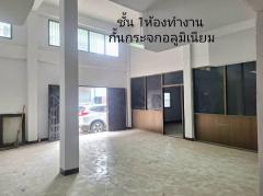 ขายด่วนอาคารพาณิชย์ 3.5 ชั้น 3 คูหา พุทธมณฑลสาย 4 ซอย 1 ขายถูก#LB289 – 001108-202509301009171759201757593.jpg