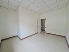 ขายด่วนทาวน์เฮ้าส์ 2 ชั้น หมู่บ้านชายคลอง ซอยคิงคองบางบ่อ พร้อมอยู่ (N.1875)-202509301104241759205064746.jpg