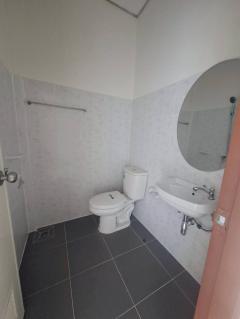 ขายด่วนทาวน์เฮ้าส์ 2 ชั้น หมู่บ้านชายคลอง ซอยคิงคองบางบ่อ พร้อมอยู่ (N.1875)-202509301104251759205065290.jpg