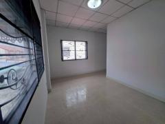 ขายด่วนทาวน์เฮ้าส์ 2 ชั้น หมู่บ้านชายคลอง ซอยคิงคองบางบ่อ พร้อมอยู่ (N.1875)-202509301104311759205071245.jpg