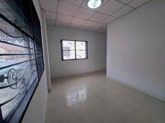 ขายด่วนทาวน์เฮ้าส์ 2 ชั้น บ้านหลังมุม หมู่บ้านชายคลอง ซอยคิงคองบางบ่อ พร้อมอยู่ (N.1876)-202509301134061759206846693.jpg