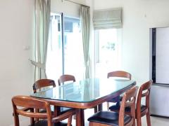 PN1143 ให้เช่า บ้านเดี่ยว สัมมากร รามคำแหง 162-1 พร้อมเฟอนิเจอร์ ติดโรงพยาบาลรามคำแหง 2 ห่างจากรถไฟฟ้าสายสีชมพู 10 นาที (6 กม.)-202510011434361759304076276.jpg