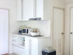 PN1143 ให้เช่า บ้านเดี่ยว สัมมากร รามคำแหง 162-1 พร้อมเฟอนิเจอร์ ติดโรงพยาบาลรามคำแหง 2 ห่างจากรถไฟฟ้าสายสีชมพู 10 นาที (6 กม.)-202510011434371759304077318.jpg