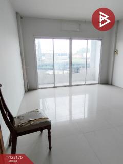  ขายอาคารพาณิชย์ 3 ชั้น ติดถนน เนื้อที่ 18 ตร.วา โพธิ์เสด็จ นครศรีธรรมราช-202510011438431759304323799.jpg