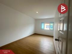 ขายทาวน์เฮ้าส์ หมู่บ้านโชคบุญมี ซอย 4 ชะอำ-เพชรบุรี รีโนเวทใหม่-202510011637041759311424089.jpg